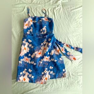 🌸 Juliette UO Floral Wrap Dress